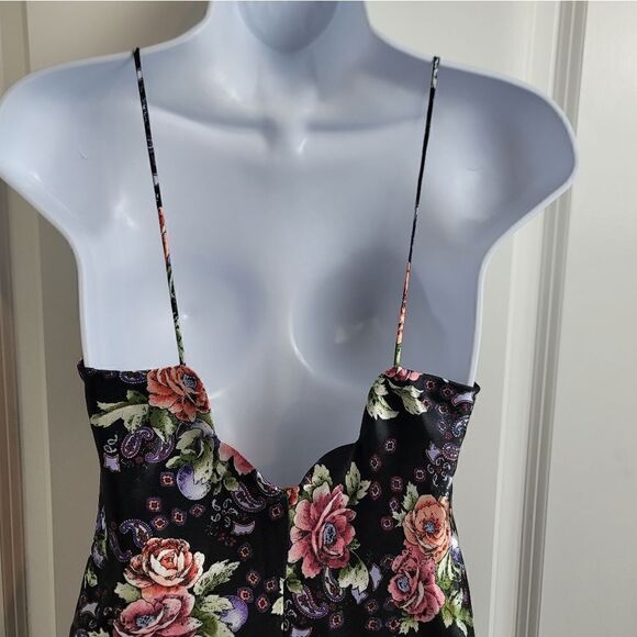 VICTORIA'S SECRET Gold Label  - Picture 6 of 11